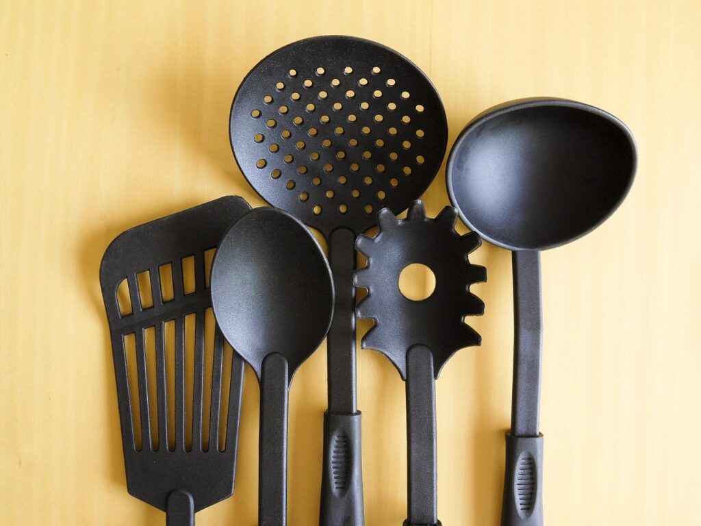 Cookware & Kitchen Tools