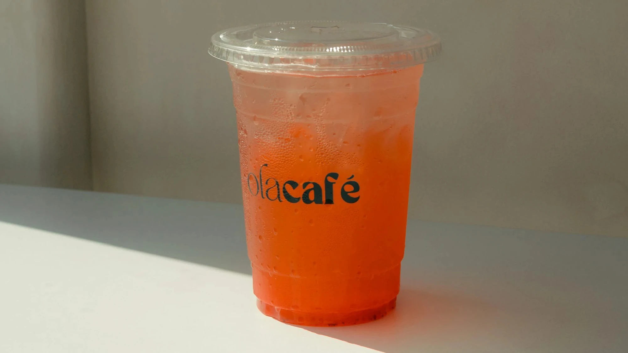 How to Make a Custom Logo on a Plastic Cup? [Full Guide]