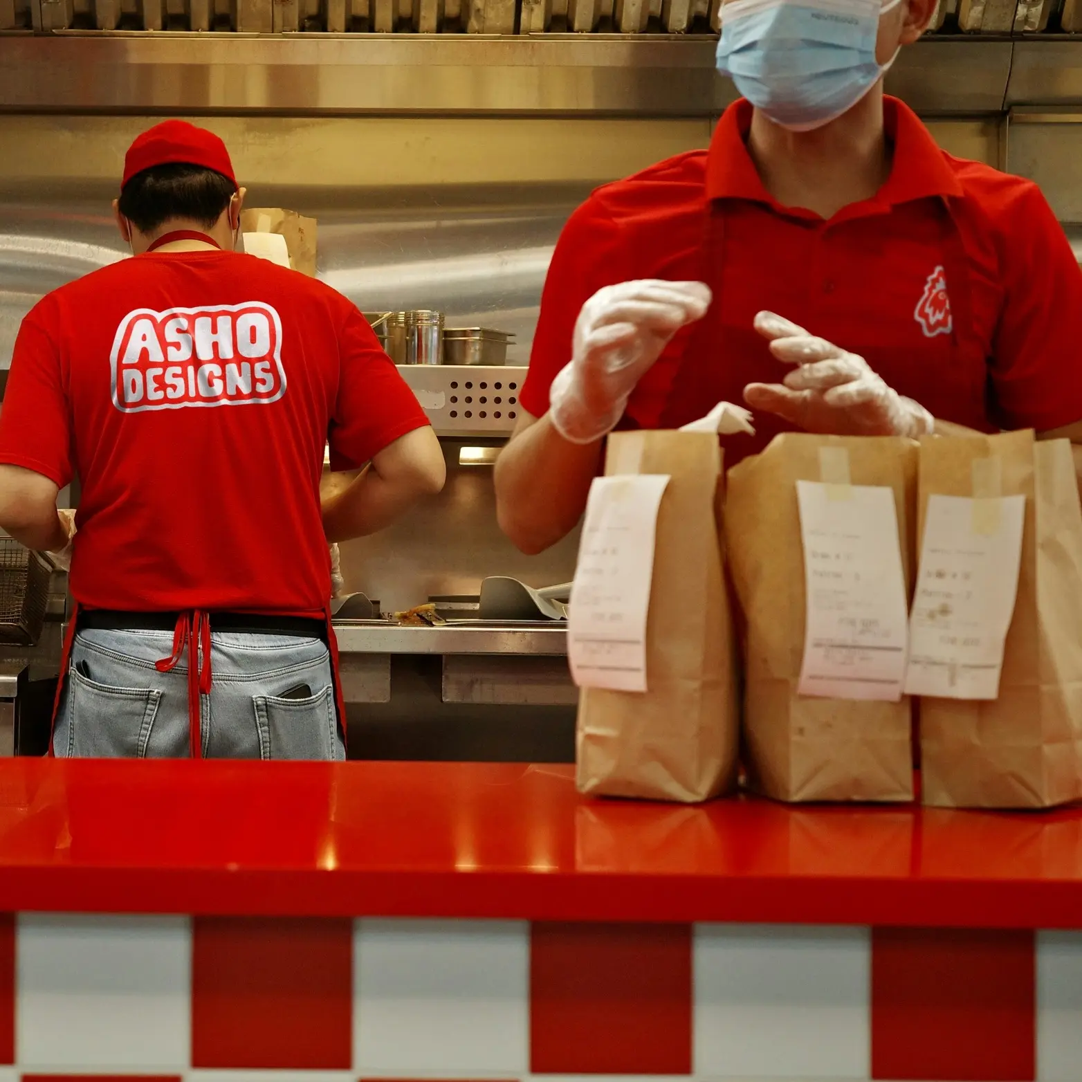 Custom Restaurant Staff Apparel for Brand Identity & Functionality