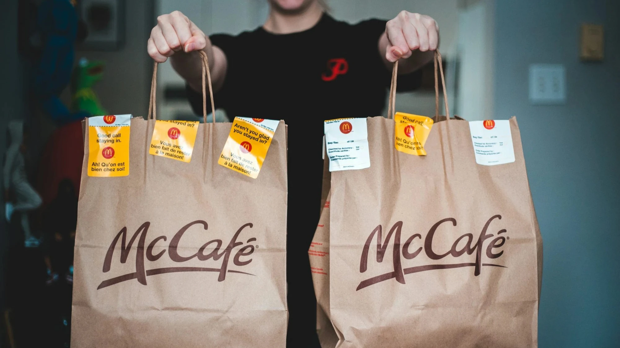 Best Type of Custom Printed Paper Bags for Heavy Orders