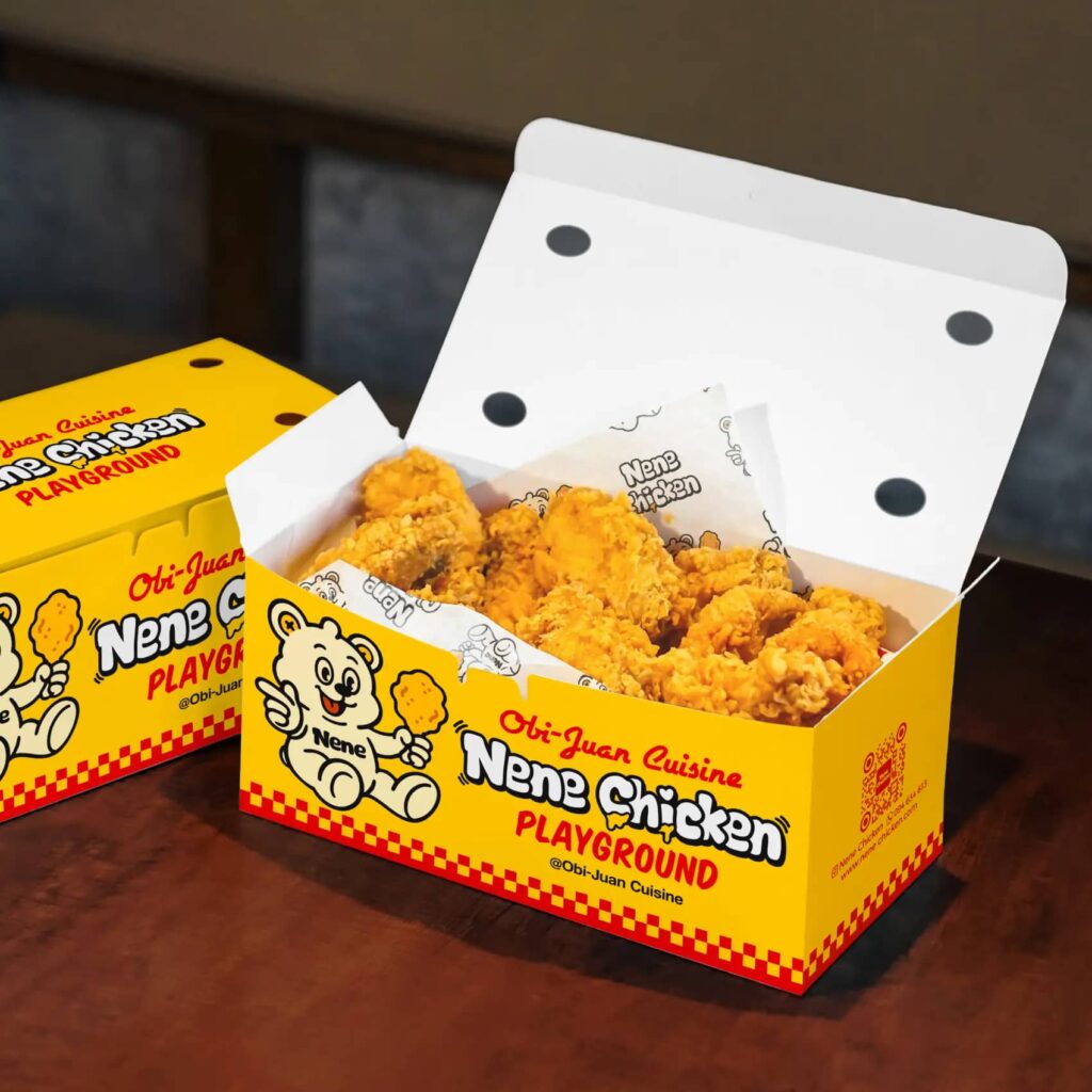 custom-food-packaging-boxes-with-logo-paper-tuck-top-auto-bottom-chicken-box