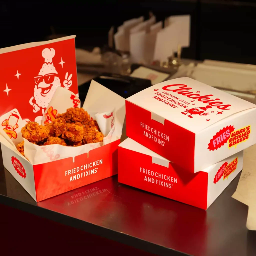 personalized-food-boxes-paper-tuck-top-auto-bottom-chicken-box